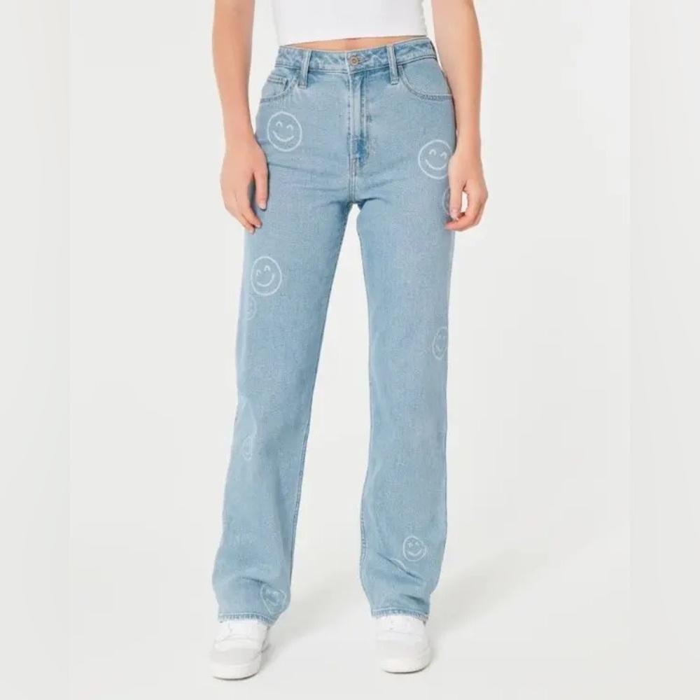 Hollister Light Blue Women's Jeans with Smiley Design